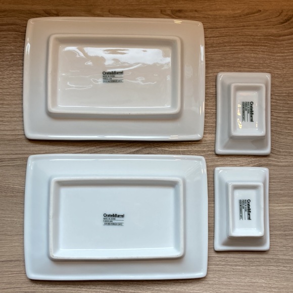 Crate&Barrel sushi plates dipping sauce plates chopsticks for two - Picture 6 of 9